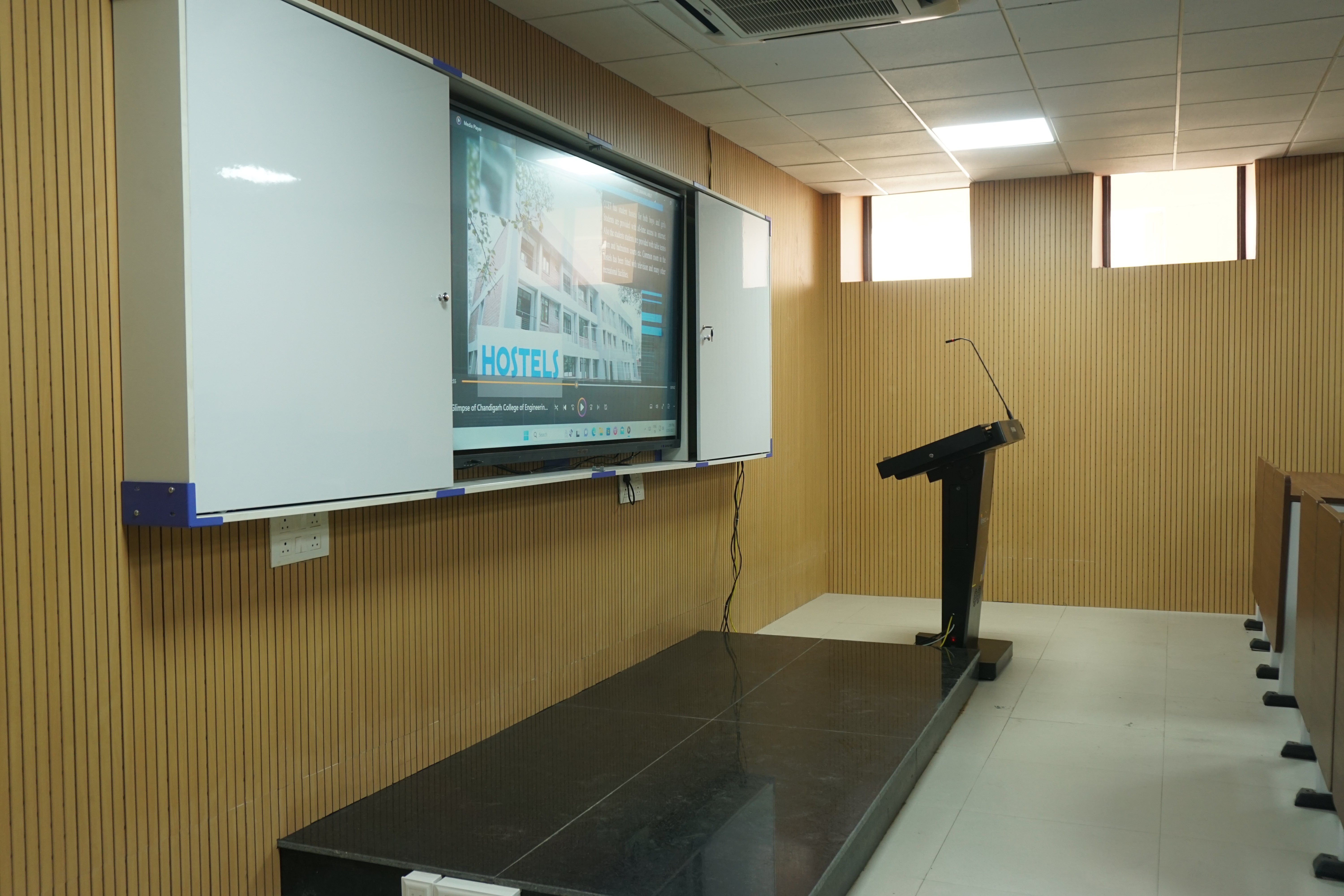 CCET, Degree Wing