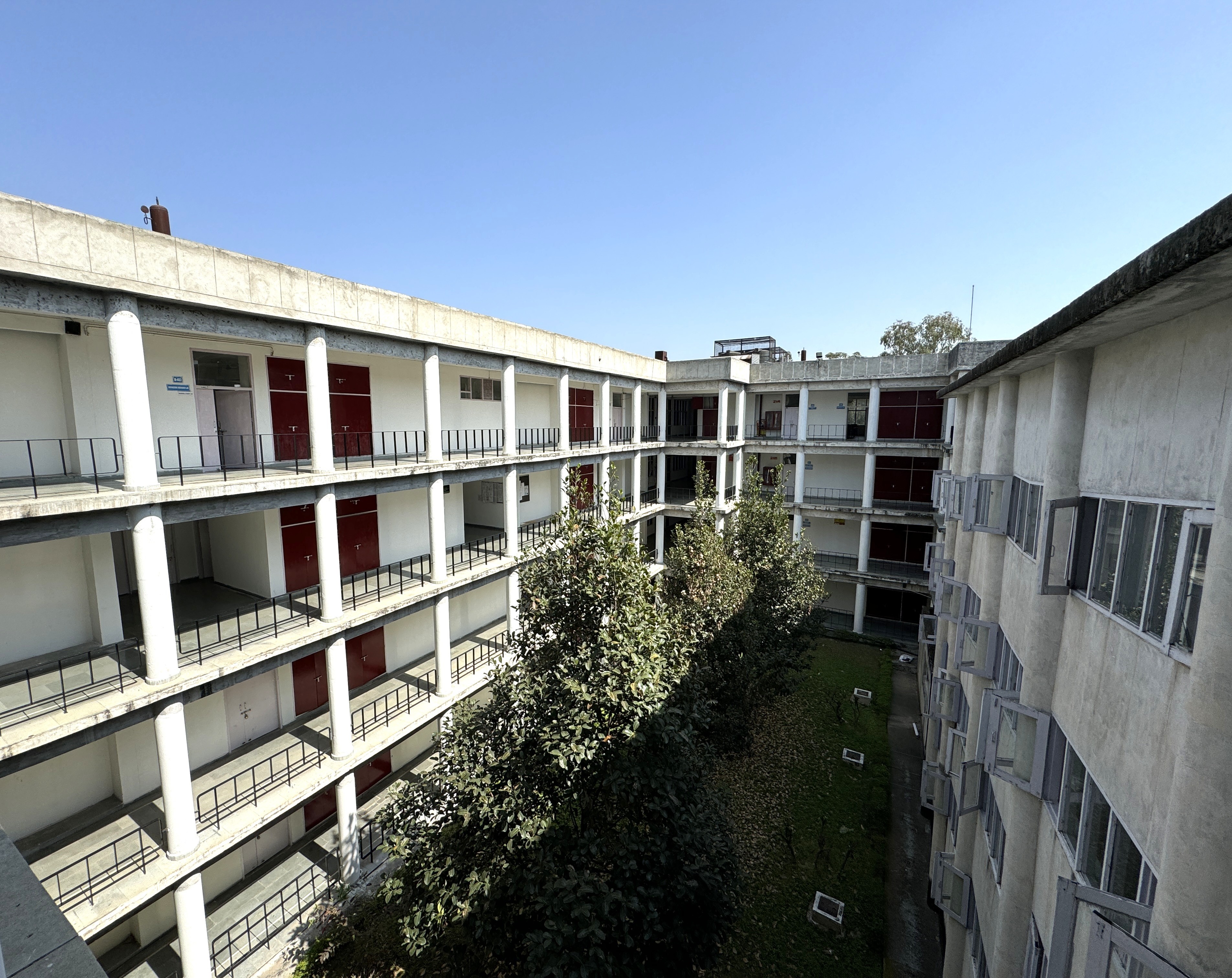 CCET, Degree Wing